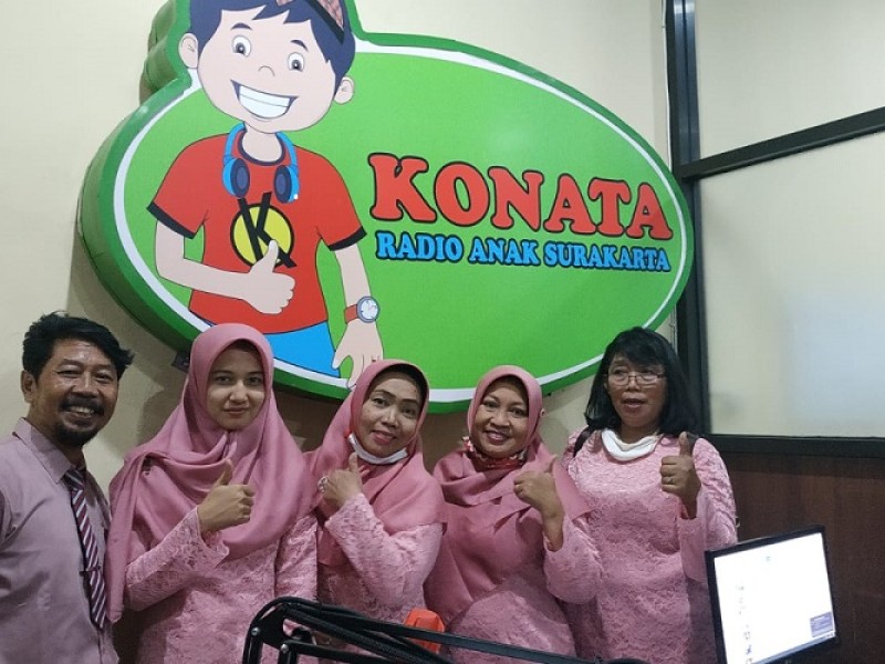 KAMPANYE GERAKAN PEDULI DAN BERBUDAYA LINGKUNGAN HIDUP DI SEKOLAH